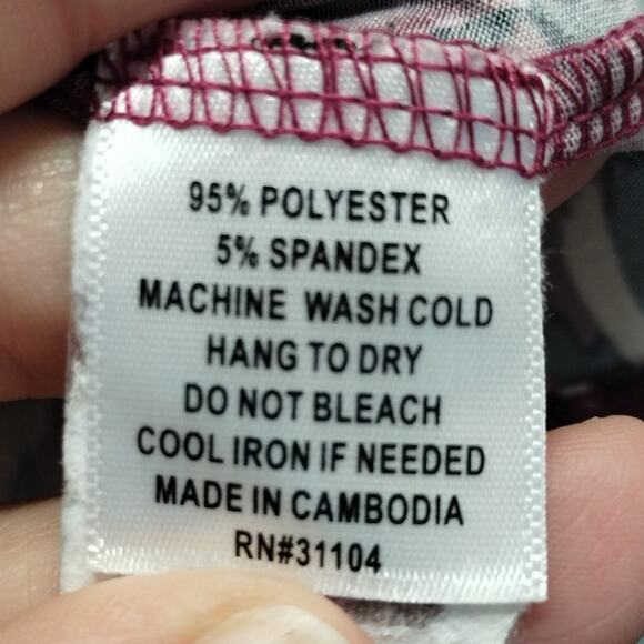 Wonderly Size 1X Burgandy Animal Print Leopard Cheetah Popover 3/4 Sleeves Top - Picture 6 of 6